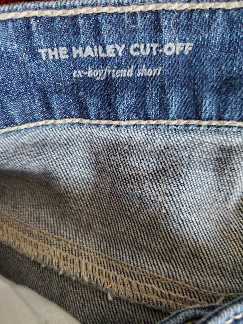 AG-ED Denim The Hailey Cut Off Ex Boyfriend Short. - Picture 7 of 10